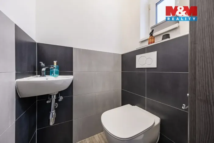 Prodej rodinného domu, Kostelec nad Černými lesy - Kostelec nad Černými Lesy, Pražská, 93 m2