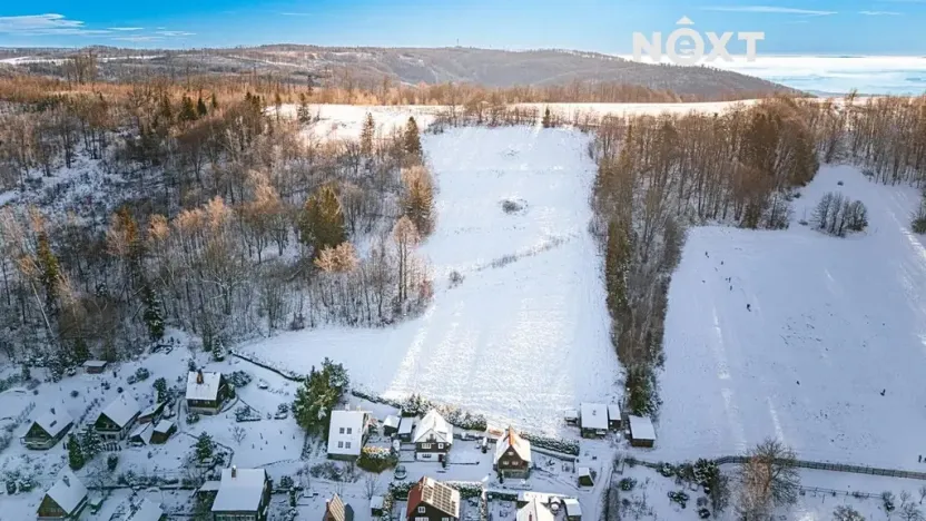Prodej komerčního pozemku, Paseka, 5609 m2