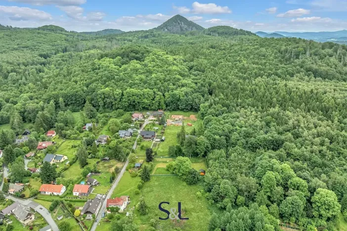 Prodej pozemku pro bydlení, Nový Bor, 1649 m2