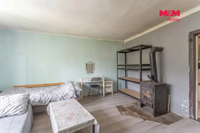 Prodej rodinného domu, Jeviněves, 45 m2