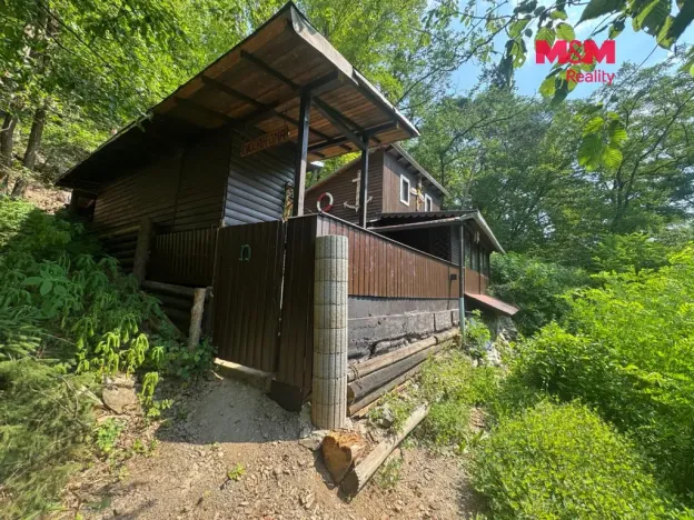 Prodej chaty, Nezabudice, 1441 m2