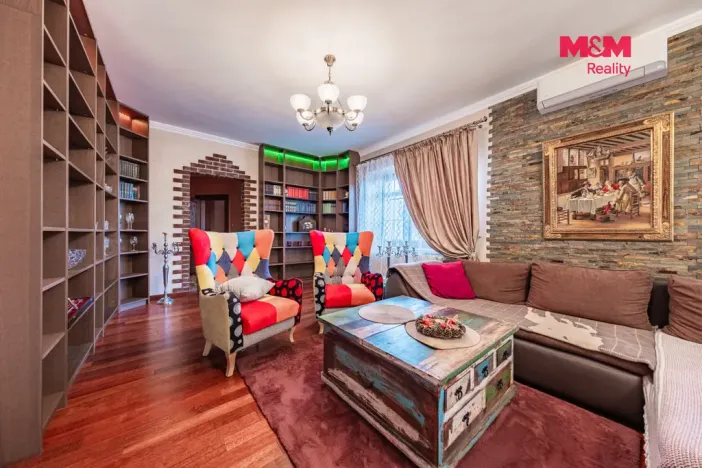Prodej rodinného domu, Úvaly, Purkyňova, 234 m2