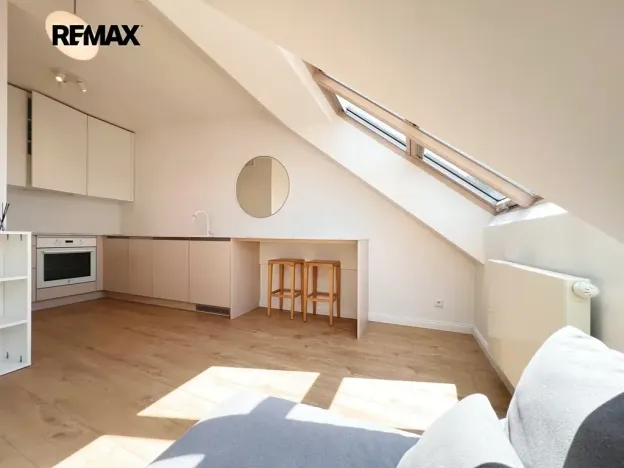 Pronájem bytu 1+kk, Praha - Košíře, Na Zámyšli, 32 m2