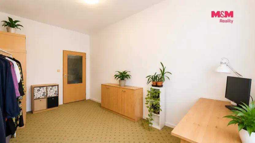 Prodej bytu 3+1, Praha - Vysočany, Podnádražní, 93 m2