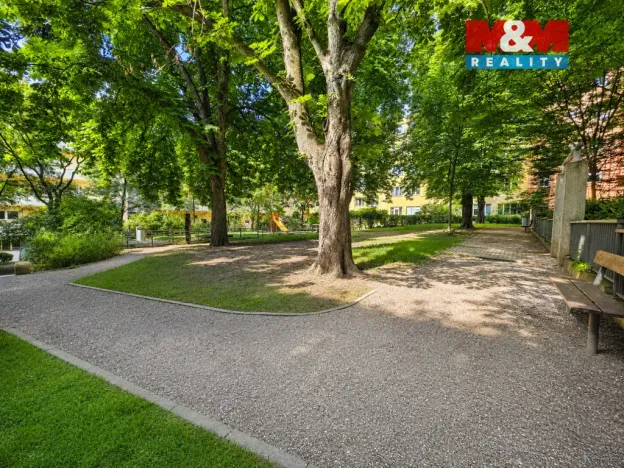 Prodej bytu 1+1, Praha - Vinohrady, Hollarovo náměstí, 43 m2