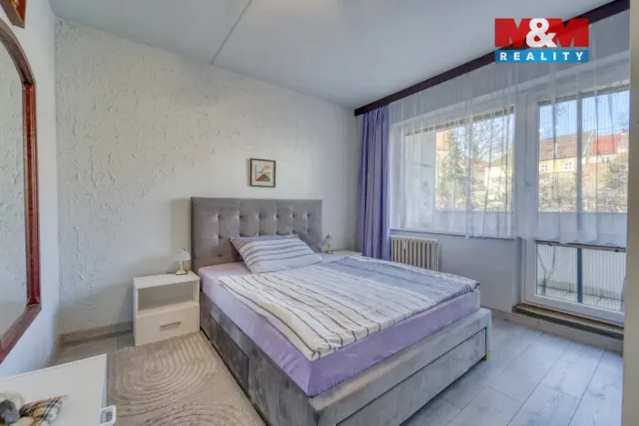 Prodej bytu 3+1, Žlutice, Pod Strání, 75 m2