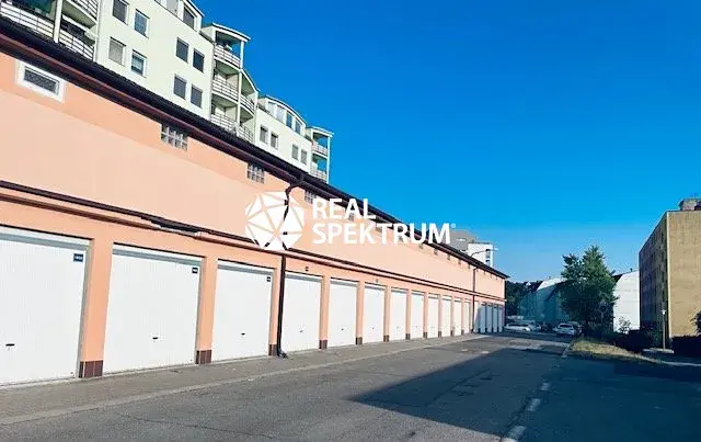 Prodej garáže, Blansko, Jasanová, 17 m2