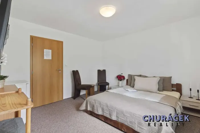 Prodej ubytování, Nová Pec, 280 m2