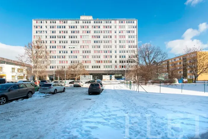 Pronájem bytu 2+kk, Praha - Karlín, Molákova, 42 m2
