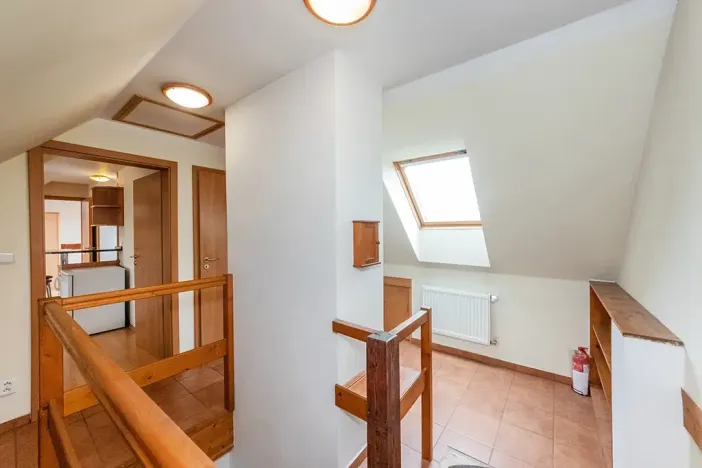 Pronájem bytu 2+kk, Praha - Horní Počernice, Náchodská, 50 m2