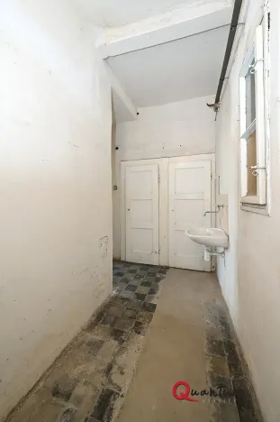Pronájem skladu, Praha - Nusle, U křížku, 19 m2