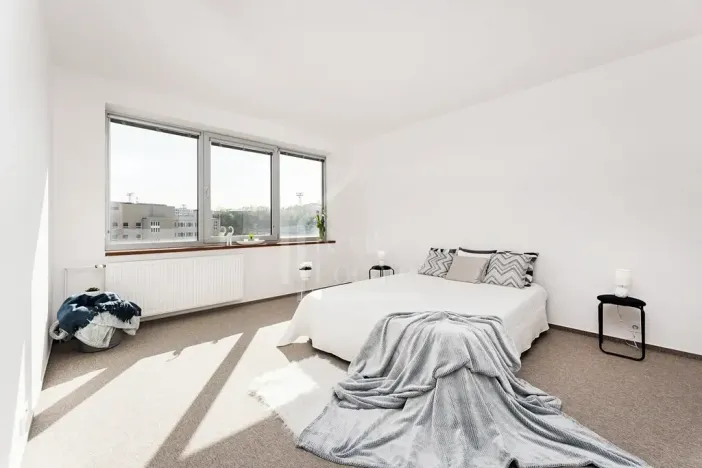 Pronájem bytu 2+kk, Praha - Vršovice, Pod soutratím, 90 m2