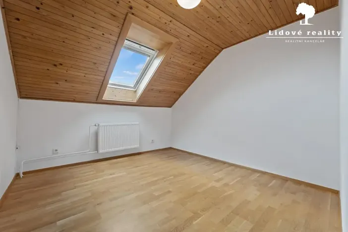 Prodej rodinného domu, Baška, 226 m2