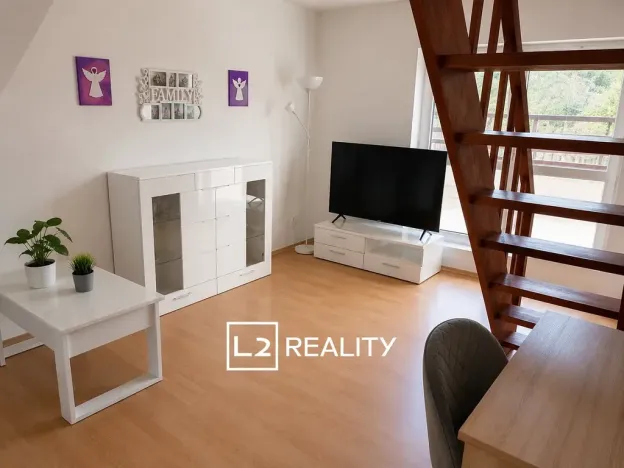 Prodej bytu 4+1, Střemy, 108 m2