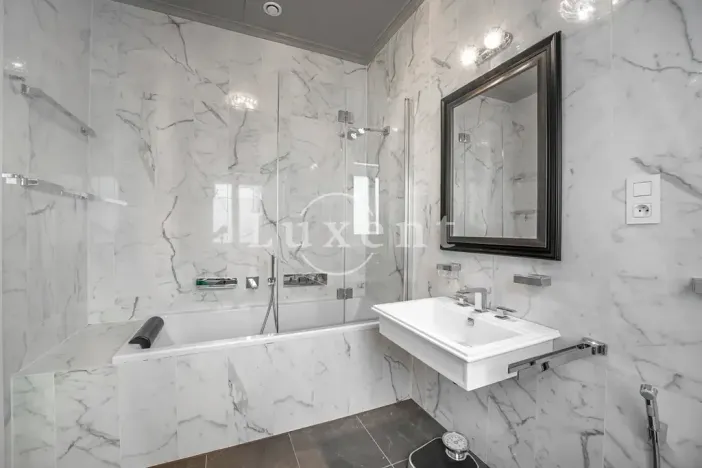 Prodej bytu 2+kk, Karlovy Vary, Vřídelní, 62 m2