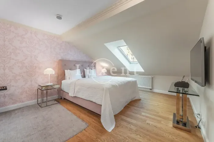 Prodej bytu 3+kk, Karlovy Vary, Vřídelní, 105 m2