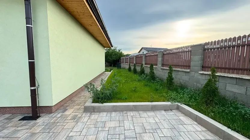 Pronájem rodinného domu, Horoměřice, Švejkova, 180 m2