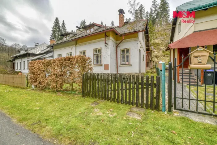 Prodej rodinného domu, Rotava, Růžové údolí, 87 m2