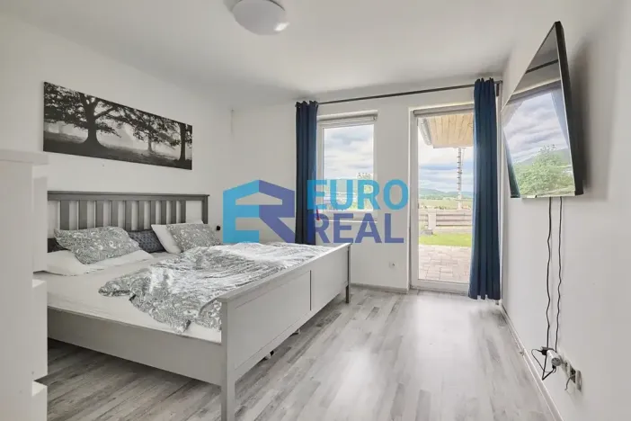 Prodej rodinného domu, Bavoryně, 125 m2