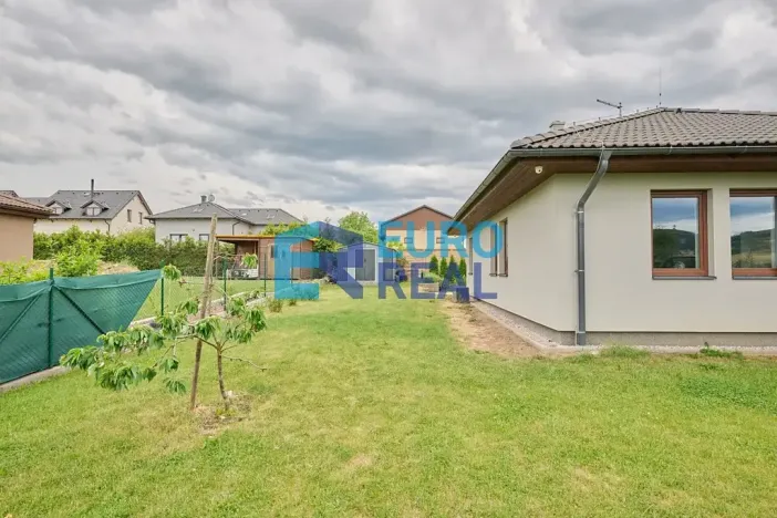 Prodej rodinného domu, Bavoryně, 125 m2