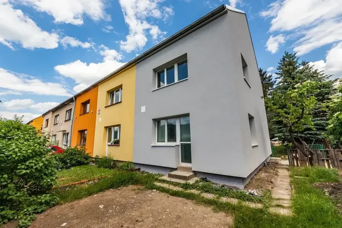 Pronájem rodinného domu, Praha - Strašnice, Úvalská, 117 m2