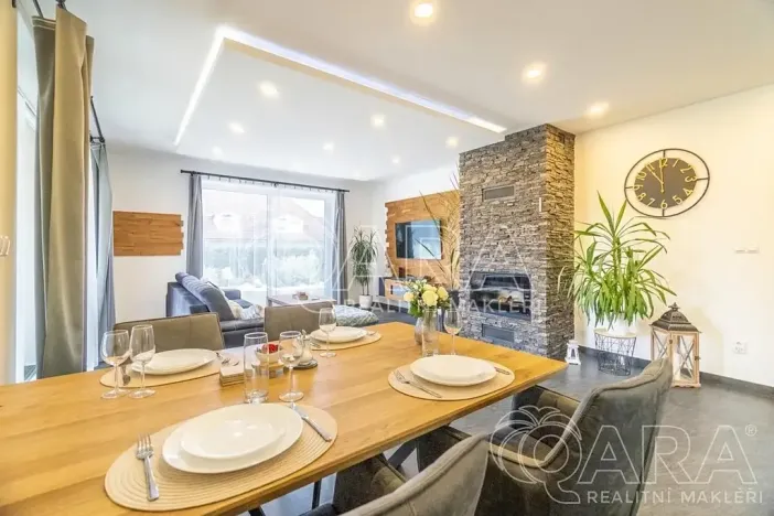 Prodej rodinného domu, Rožmitál pod Třemšínem, 180 m2
