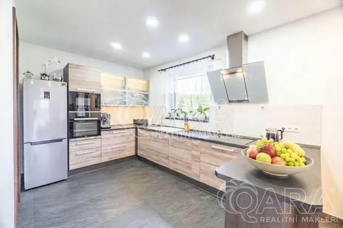 Prodej rodinného domu, Rožmitál pod Třemšínem, 180 m2
