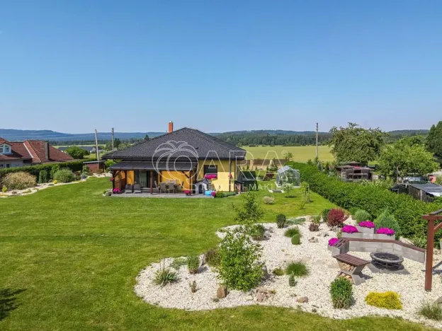 Prodej rodinného domu, Rožmitál pod Třemšínem, 180 m2
