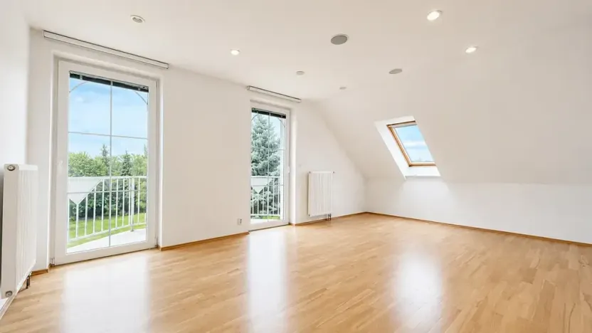 Prodej rodinného domu, Praha - Pitkovice, Klouzková, 181 m2