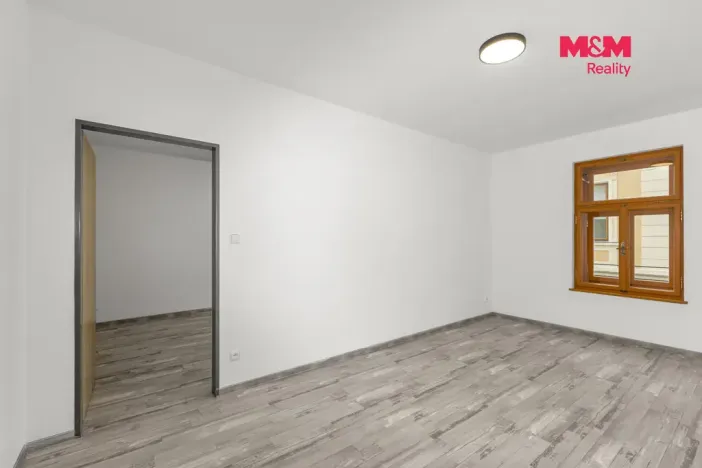 Pronájem bytu 3+1, Heřmanův Městec, náměstí Míru, 75 m2