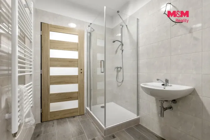 Pronájem bytu 3+1, Heřmanův Městec, náměstí Míru, 75 m2
