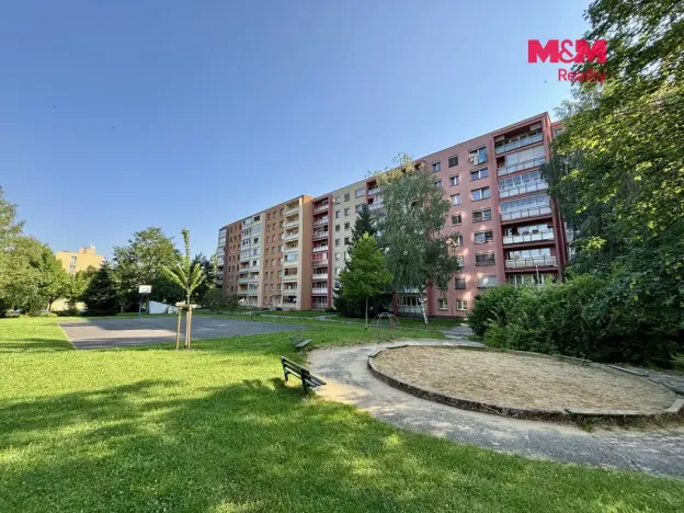 Prodej bytu 3+1, Třinec - Lyžbice, kpt. Nálepky, 68 m2