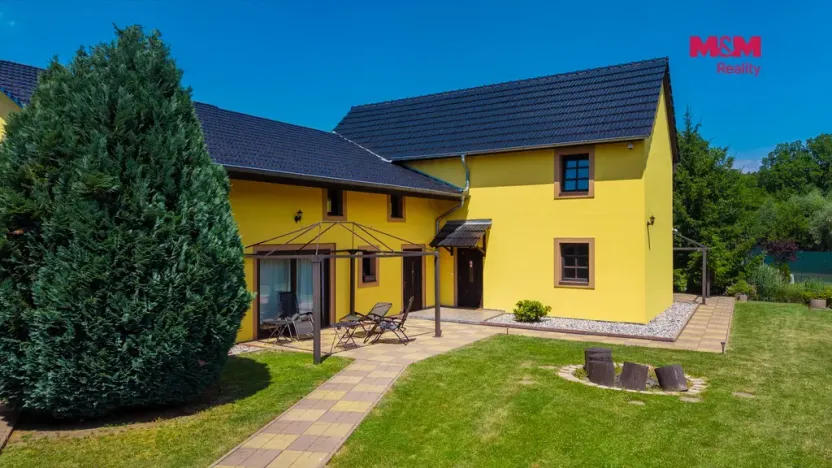 Prodej rodinného domu, Svojetín, 800 m2