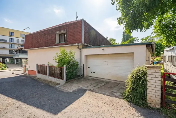 Pronájem bytu 3+1, Praha - Hodkovičky, V náklích, 93 m2