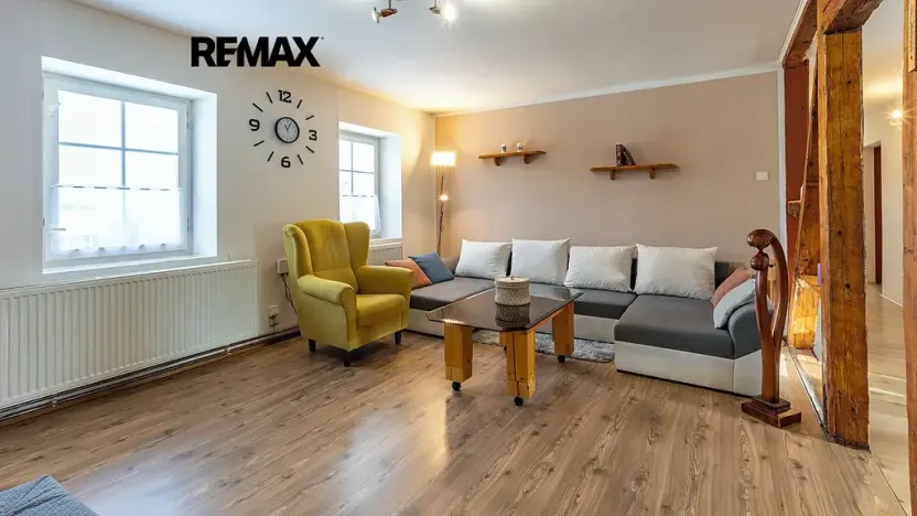 Prodej rodinného domu, Žandov, 296 m2