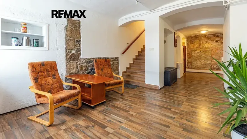 Prodej rodinného domu, Žandov, 296 m2