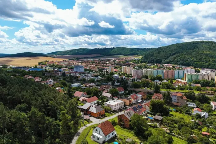 Prodej pozemku pro bydlení, Kuřim, Vrchlického, 1276 m2