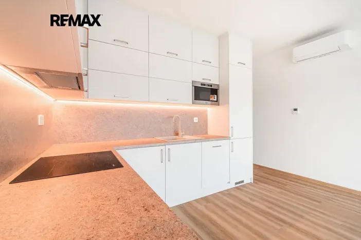 Pronájem bytu 2+kk, Plzeň, Truhlářská, 51 m2