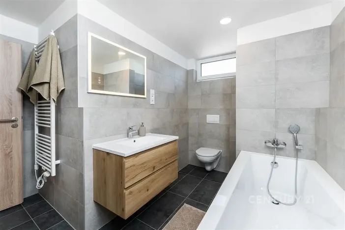 Pronájem bytu 3+kk, Praha, Arnošta Staňka, 66 m2