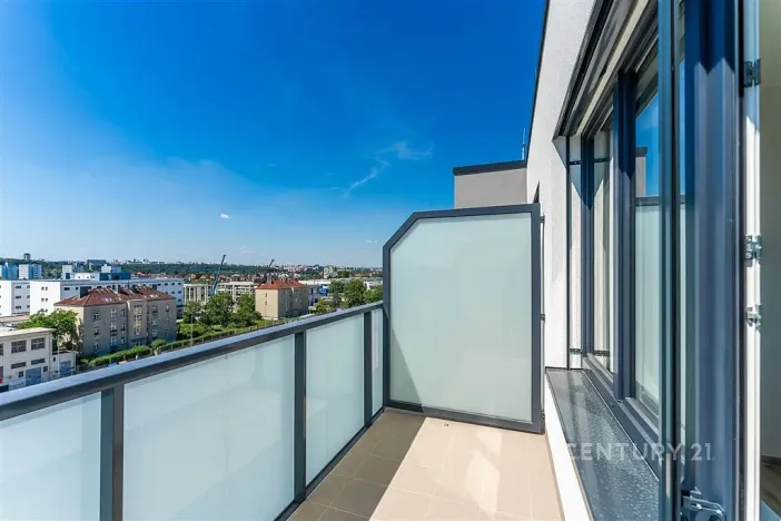 Pronájem bytu 3+kk, Praha, Arnošta Staňka, 66 m2