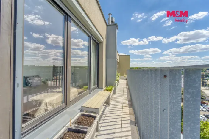 Prodej bytu 3+kk, Praha - Vysočany, Sousedíkova, 72 m2