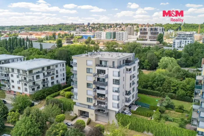 Prodej bytu 3+kk, Praha - Vysočany, Sousedíkova, 72 m2