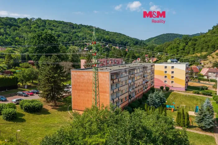 Prodej bytu 2+1, Povrly, Sídliště II, 58 m2
