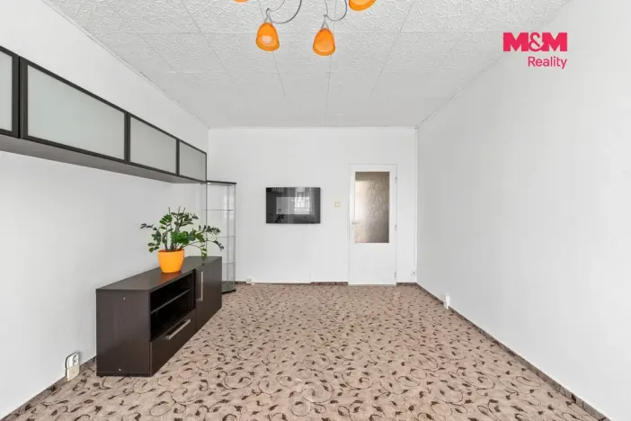 Prodej bytu 2+1, Povrly, Sídliště II, 58 m2