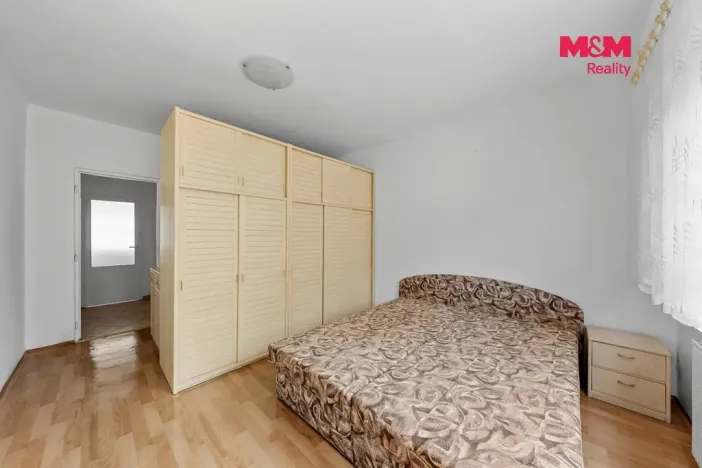 Prodej bytu 2+1, Povrly, Sídliště II, 58 m2