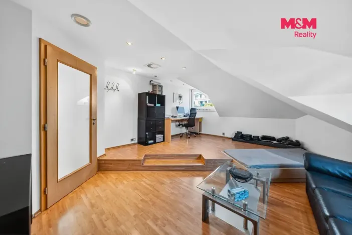 Prodej rodinného domu, Rajhrad, Dobrovského, 206 m2