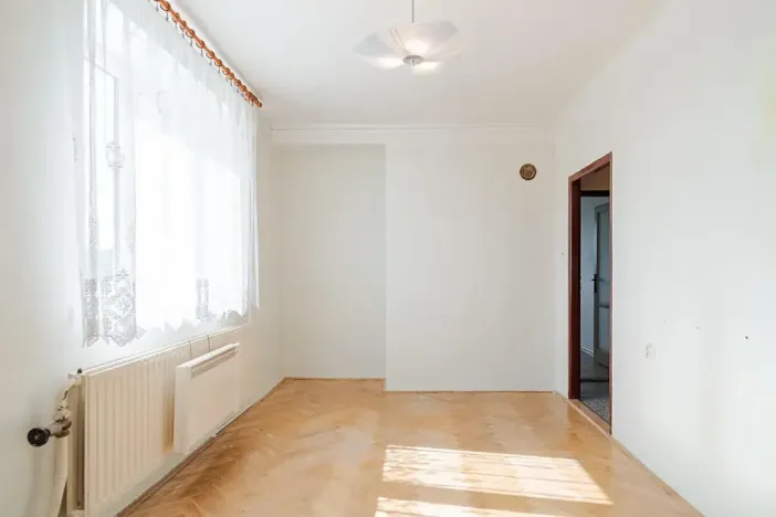 Prodej bytu 2+1, Nové Hrady, 75 m2