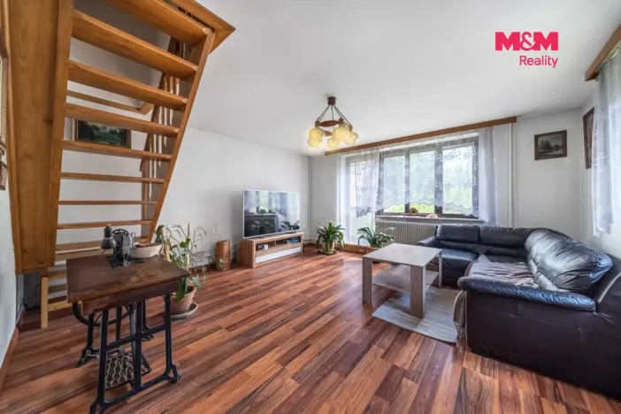 Prodej rodinného domu, Zavidov, 146 m2