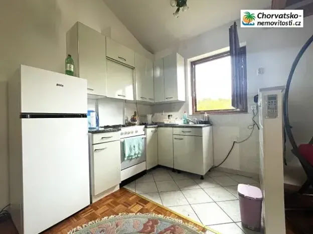 Prodej bytu 3+1, Crikvenica, Chorvatsko, 42 m2