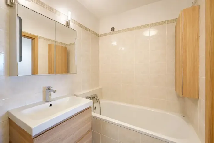Prodej bytu 3+kk, Praha - Prosek, Litvínovská, 77 m2
